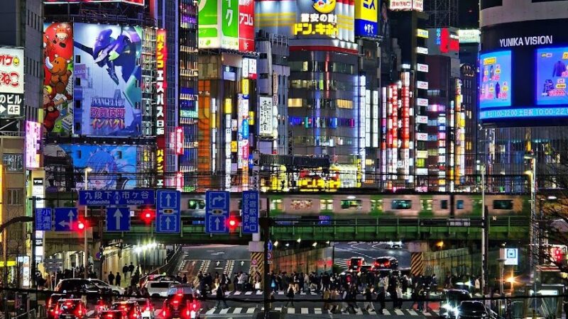 【新海誠作品】天気の子-新宿大ガード西(東京都)