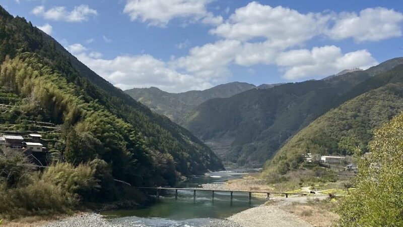 【新海誠作品】竜とそばかすの姫 高知県